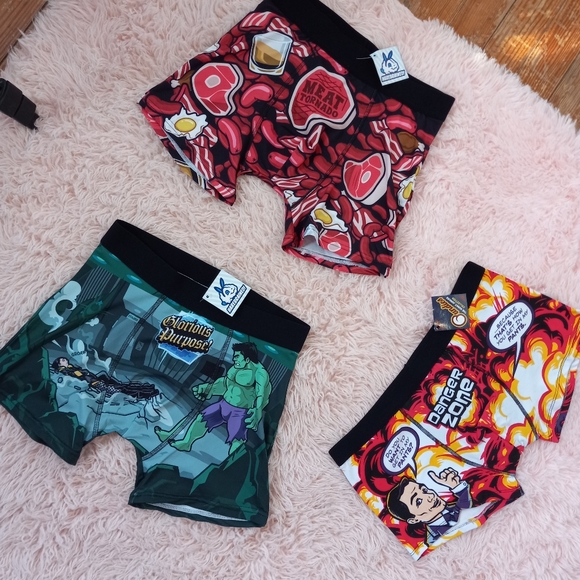 Hot Topic Underwear & Socks Nwt Loki And Hulk Meme Super Comfy